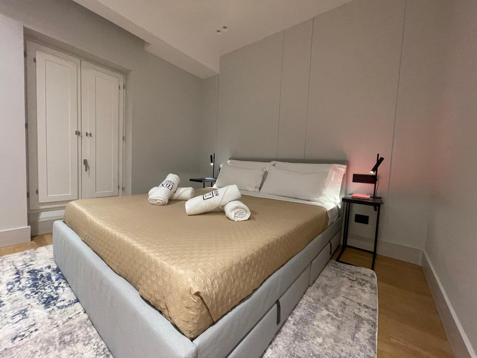 Completely Renovated 2br Spacious & Stylish Town House-amazing Apartment
